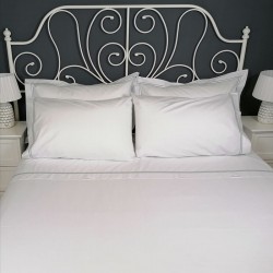 Percale Duvet Cover Egyptian Cotton 200 Thread Count Porto bed view Percale Duvet Cover Egyptian Cotton 200 Thread Count Porto bed view