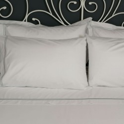 Percale Duvet Cover Egyptian Cotton 200 Thread Count Porto close up Percale Duvet Cover Egyptian Cotton 200 Thread Count Porto close up