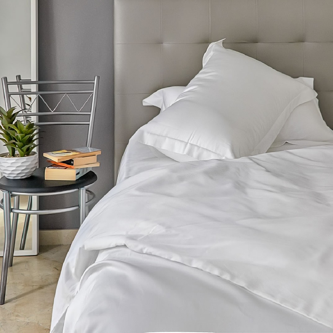 Luxurious Egyptian cotton bedding, white Lisbon collection Egyptian Cotton Luxury Bedding