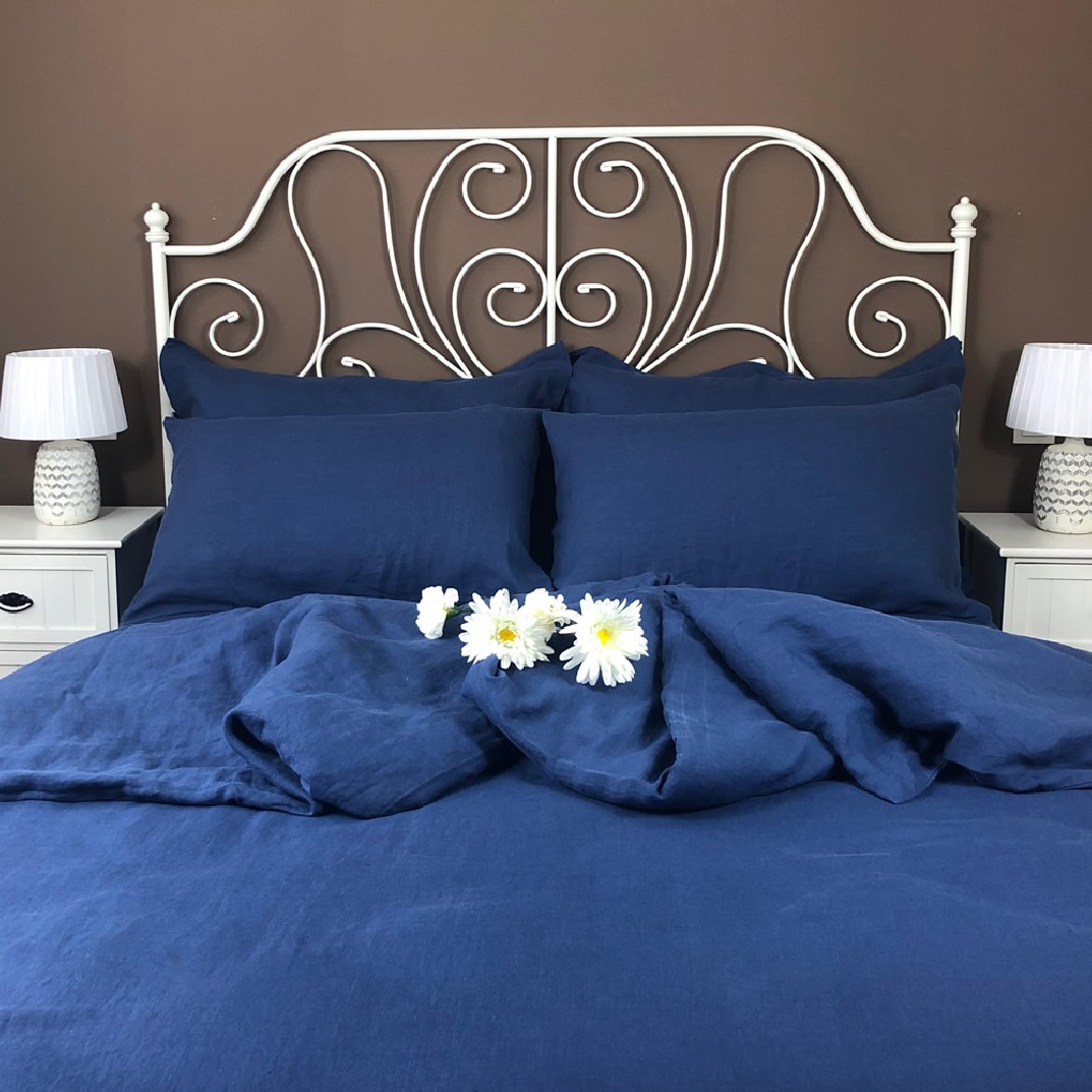 Luxury Navy blue linen flat sheets, Colours Collection Navy Blue Flat Sheets